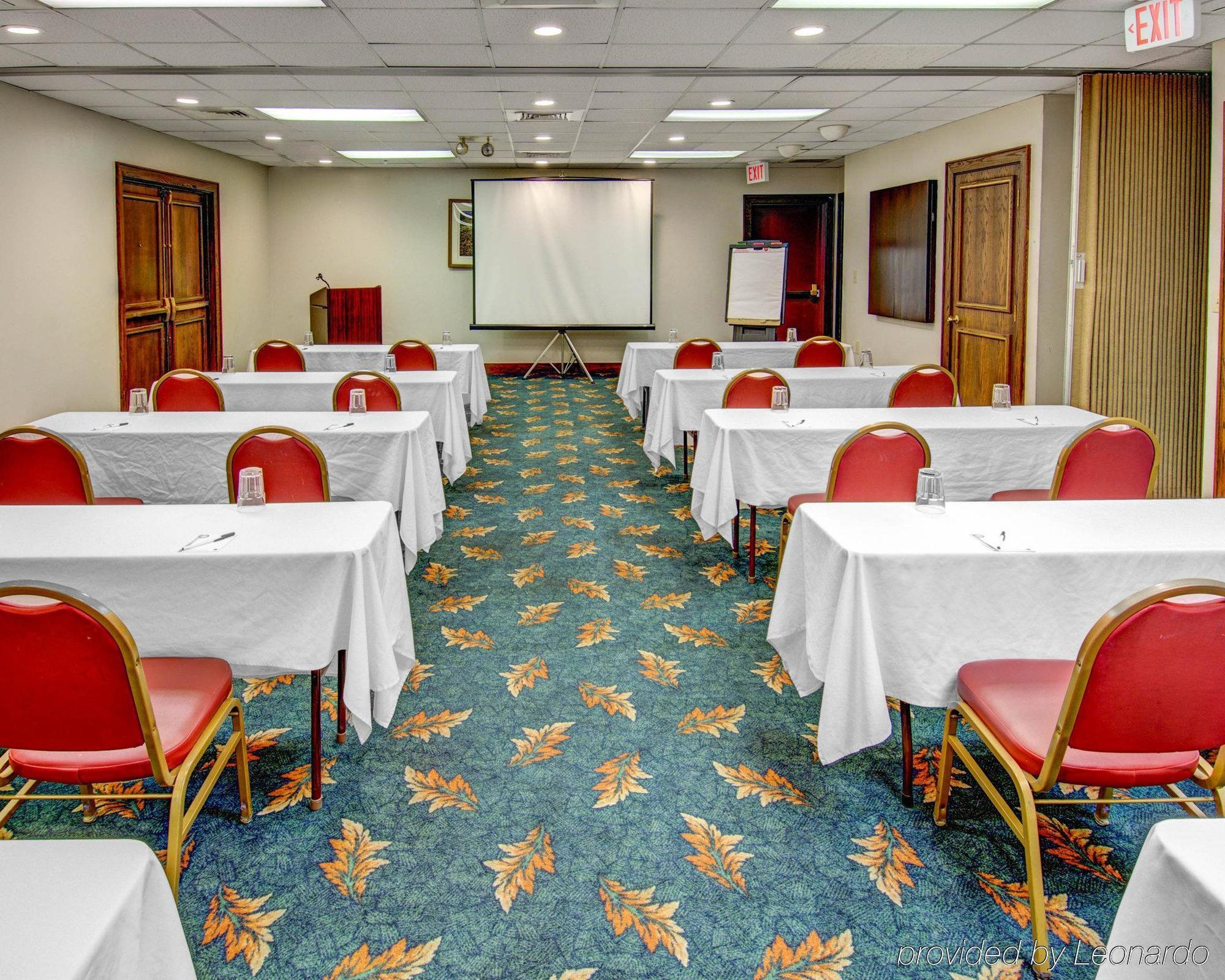 Quality Suites Роквилл Экстерьер фото